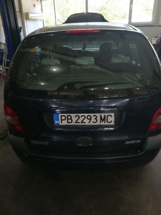 Рено меган.2. 0 к 140к