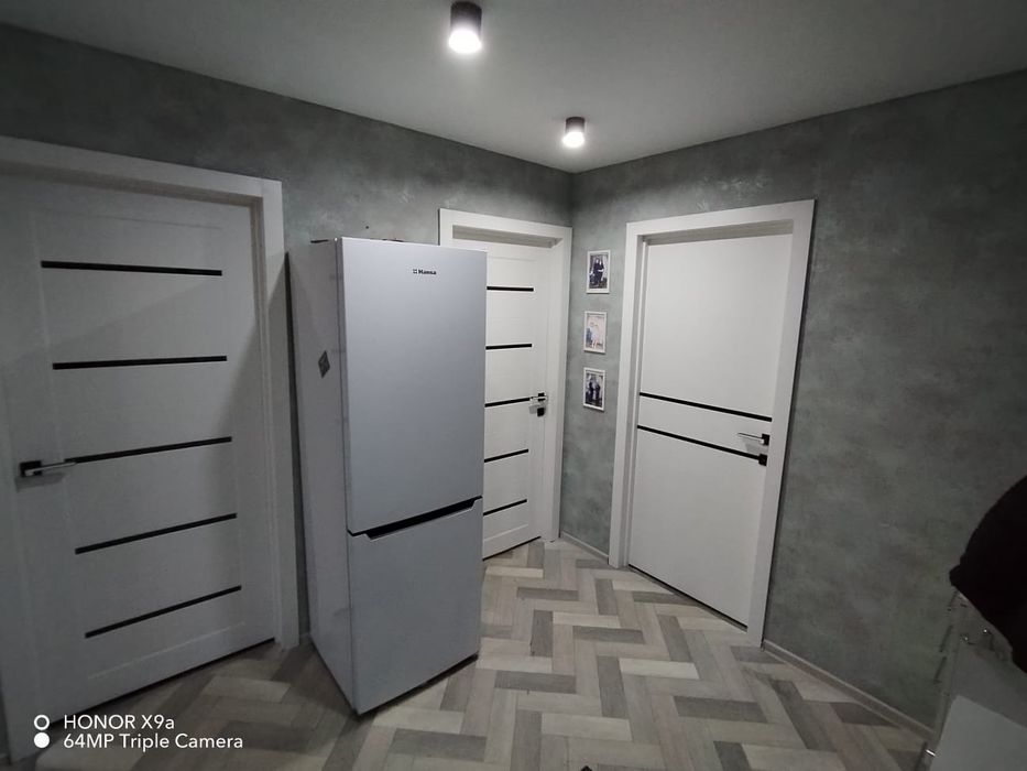 Продам квартиру 3 комнатную