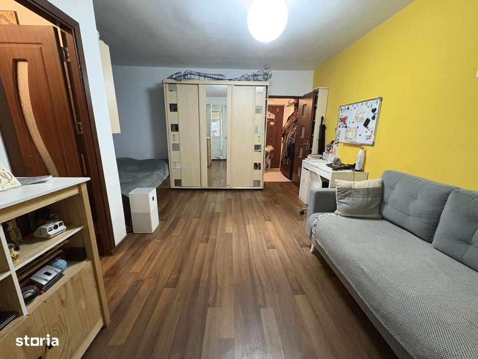 Tatarasi! Studio, 35mp,bloc apartamente,balcon,bucatarie separata!