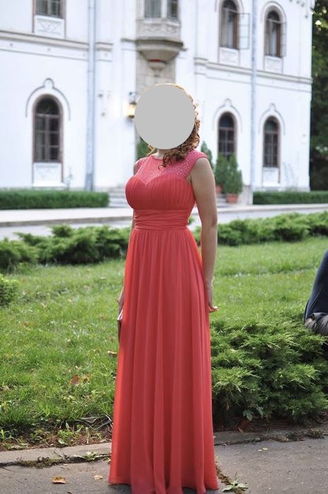 Rochie eleganta cu pietre