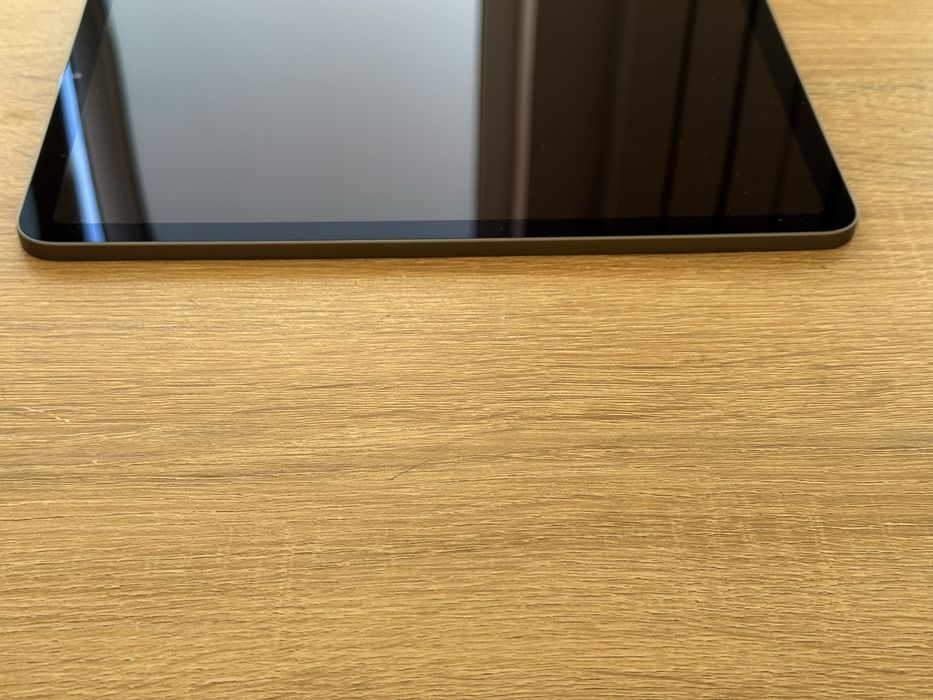 ipad air 5 (generatia 5) 256 Gb ca NOU