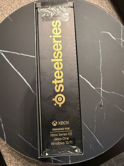 Steelseries arctis nova elite