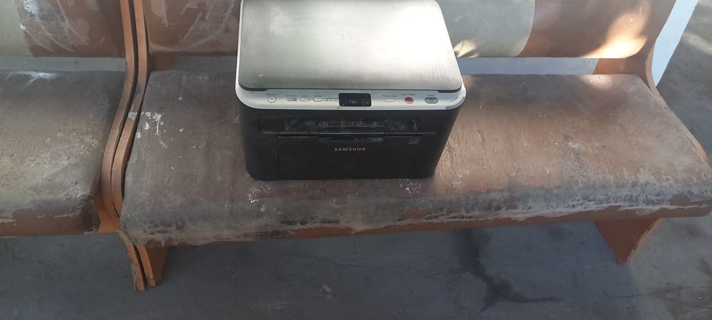 Продам Принтер самсунг