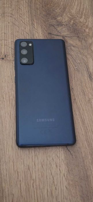 Samsung S20 FE Като нов
