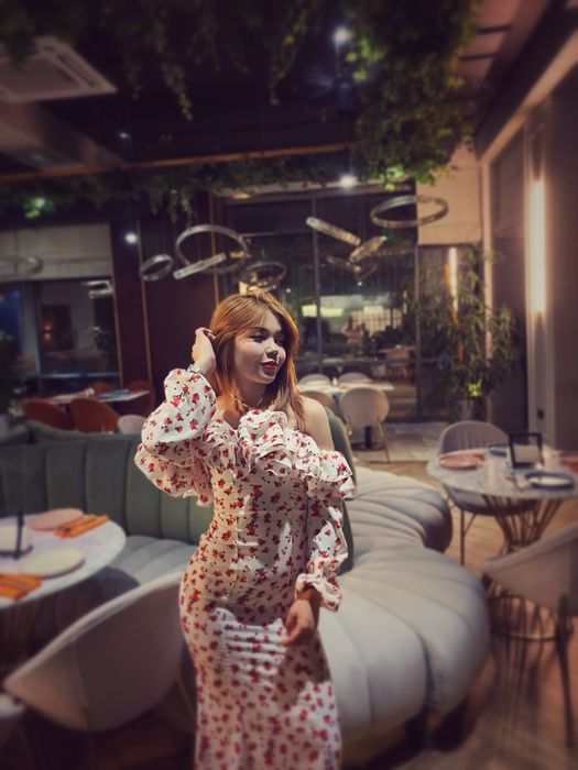 сатылады 1 ак рет киілген