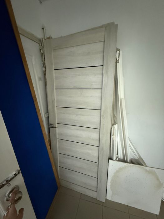 Продам межкомнатные двери