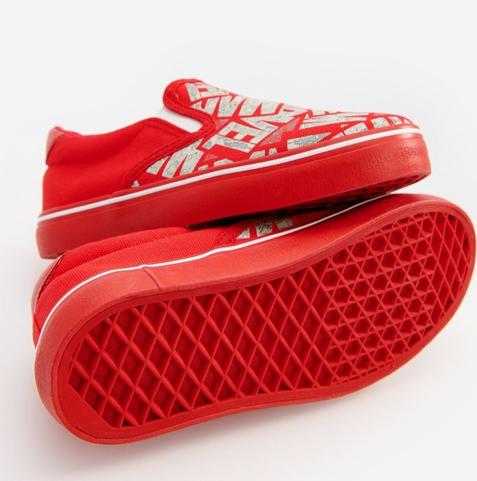 Tenesi Marvel măr.35 noi