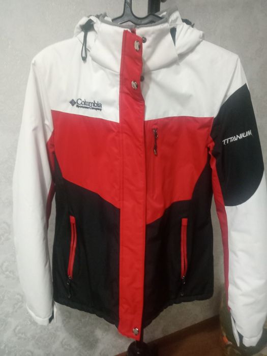 Женский лыжный костюм