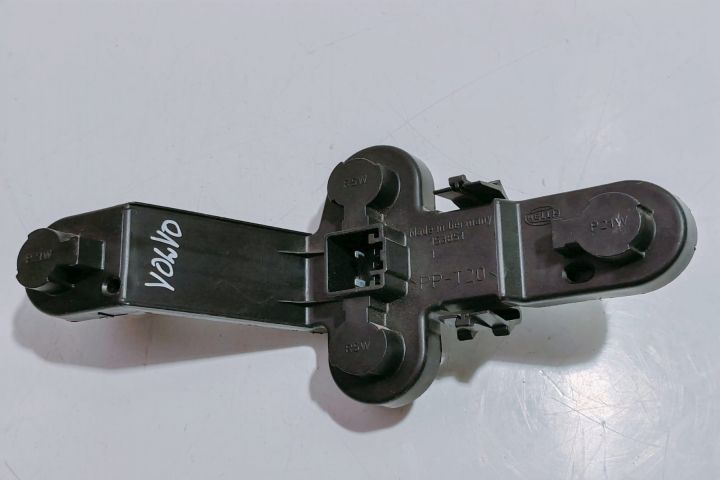 Soclu Stop Dreapta 153851 Volvo S60 prima generatie