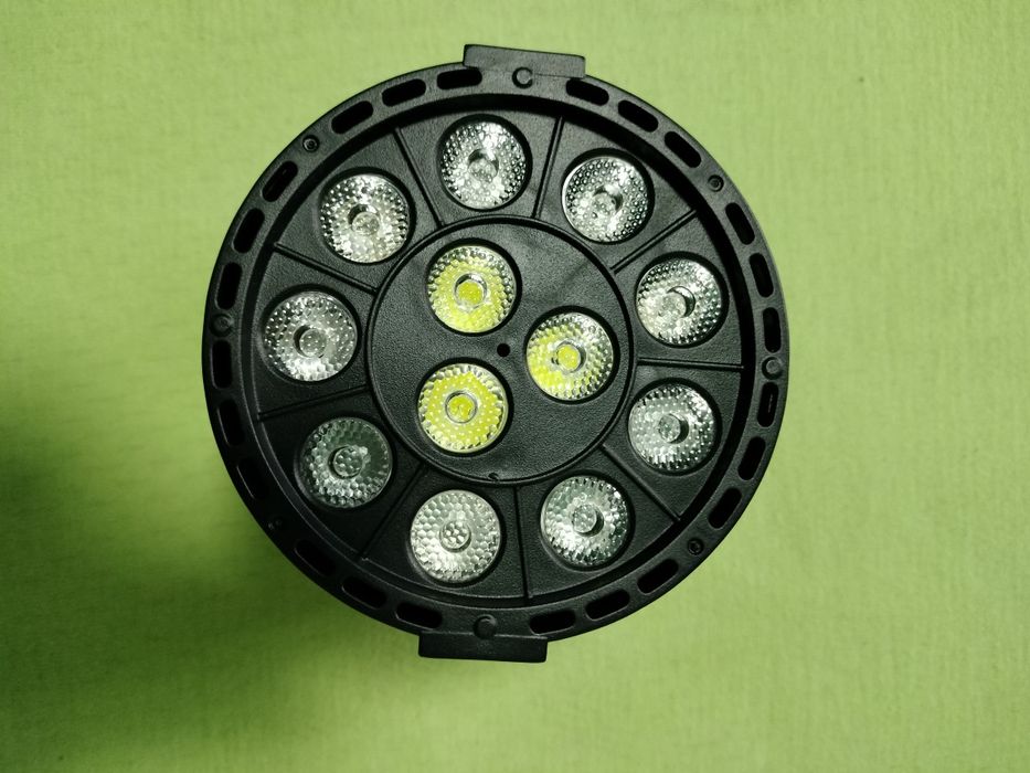 Par led/Spot - locații/acasă/petreceri 12x3w