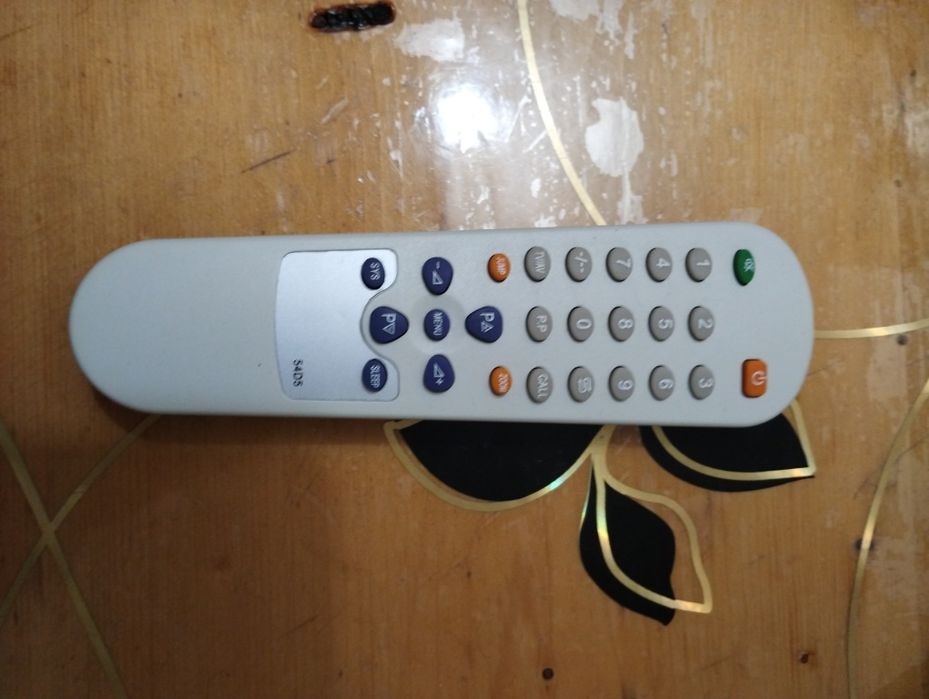 Telecomanda Tv Akita