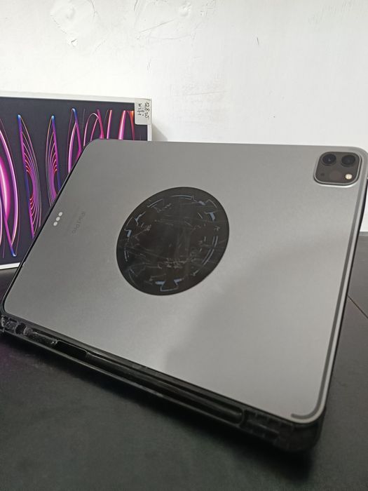 iPad pro 11-inch 4th generation 128gb Wi-Fi