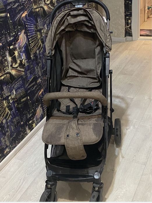 Продается Детская коляска