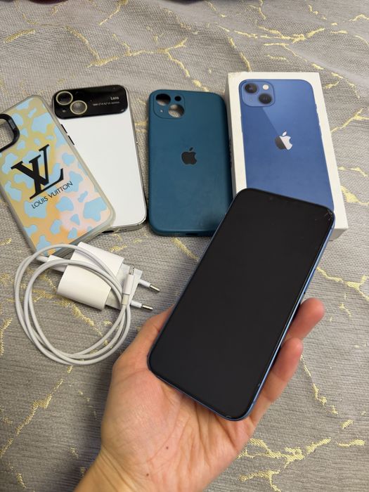 Iphone 13. 256gb