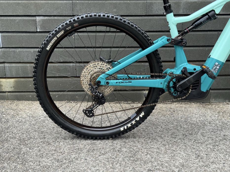 Електрически велосипед E-bike FOCUS JAM2 6.7 SMART (M размер)