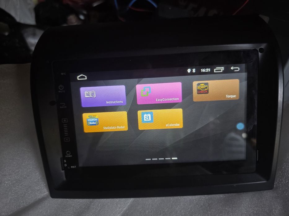 Оригинален третистоп с камера + мултимедия за Peugeot, Citroen, Fiat