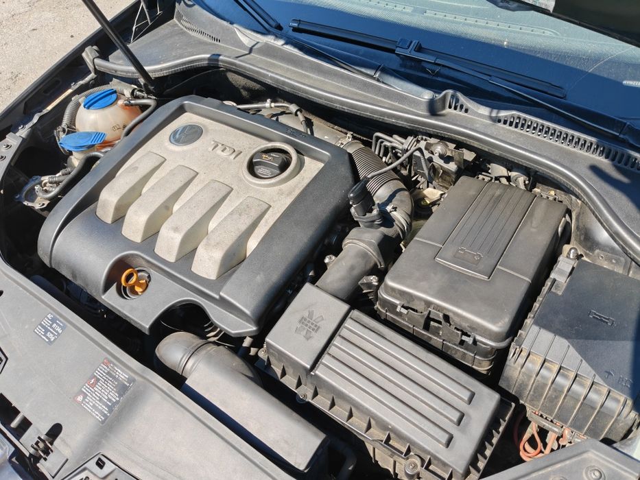 НА ЧАСТИ / VW Jetta / 2005г. / 1.9TDI BKC / Volkswagen Jetta