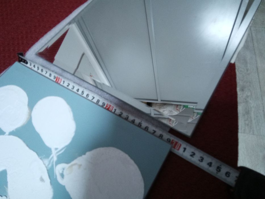 Продам  зеркало 30 на 30 см