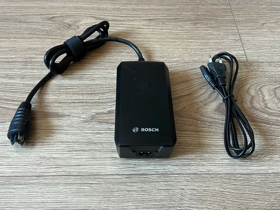 Incarcator Charger EBIKE Bosch bicicleta electrica 36V 2A original