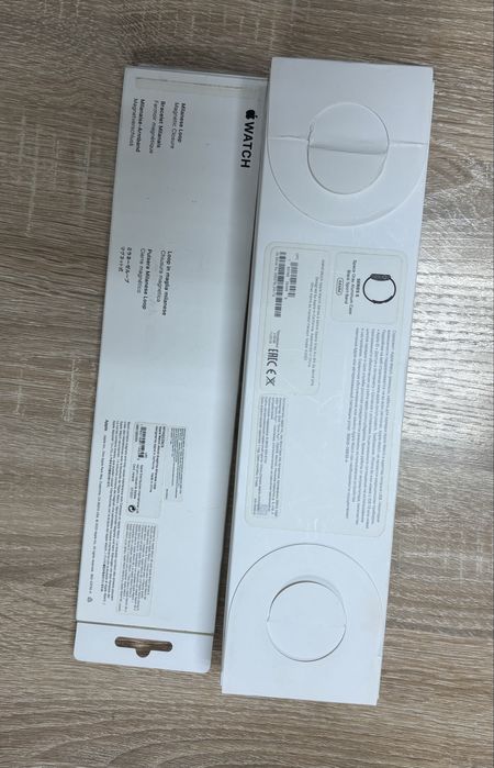 Apple Watch Series 5 44 мм GPS +