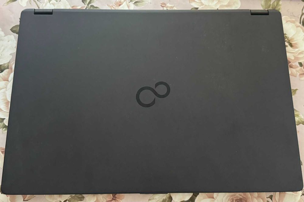 СПЕШШНО!!! Fujitsu Lifebook U758 i5-8265U,16GB DDR4, HDD 256GB Клас А