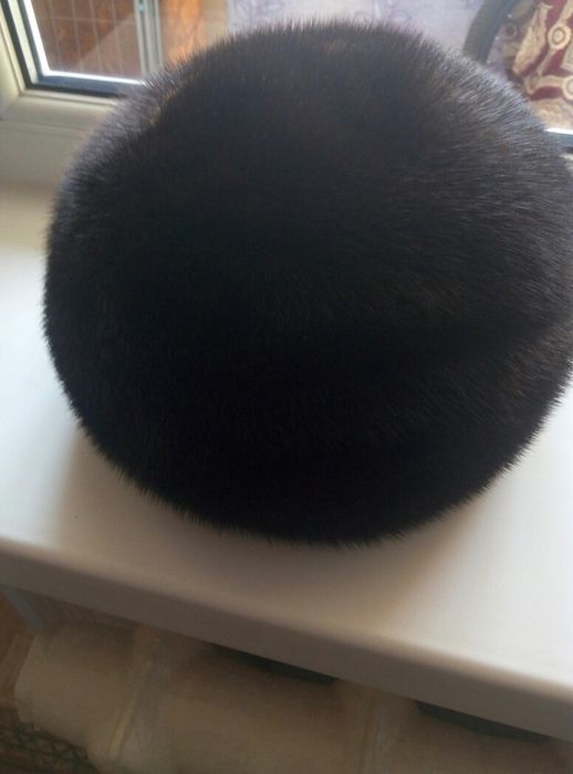 Женский норковый берет