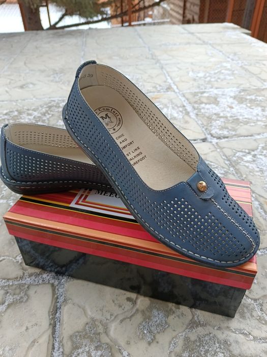 Продам туфли женские