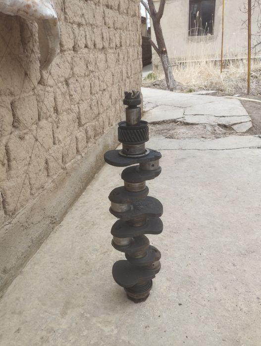 Коленвал на Газель сотка.