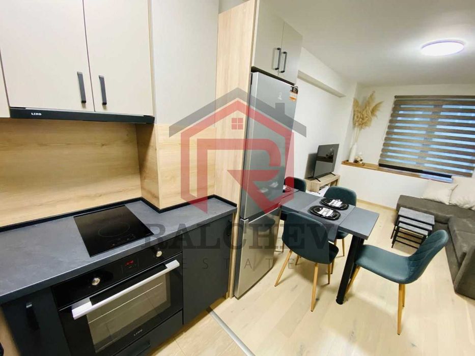 Под наем ИДЕАЛЕН ЦЕНТЪР- Варна