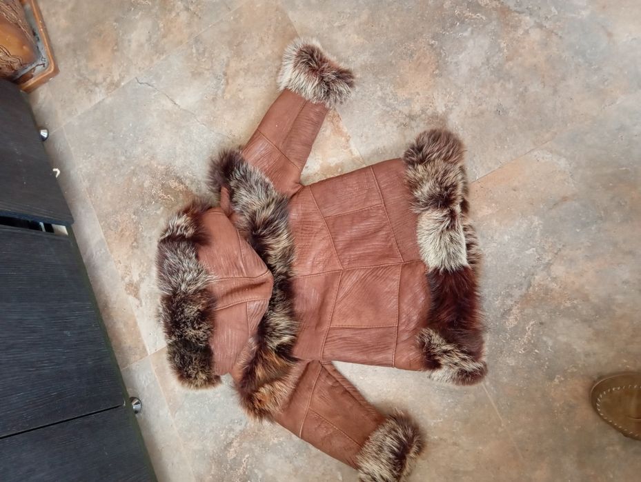 Дамско и детско палто от естествена кожа