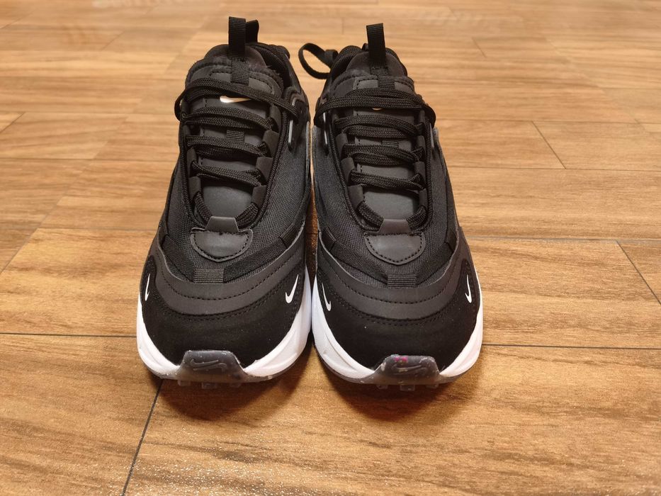 Нови дамски маратонки Nike Air Furyosa черно бял 38,39,40
