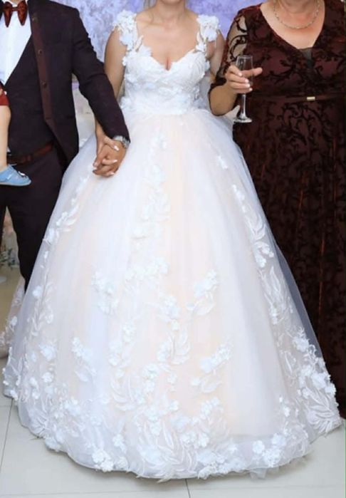 Rochie de mireasa Pollardi