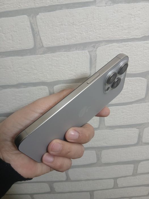 iPhone 15 Pro Max 256Gb