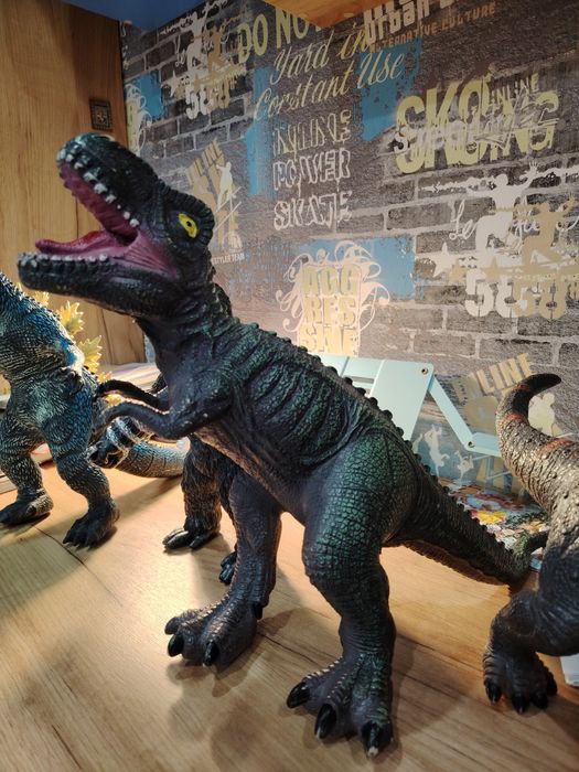 Игрушки Динозавры