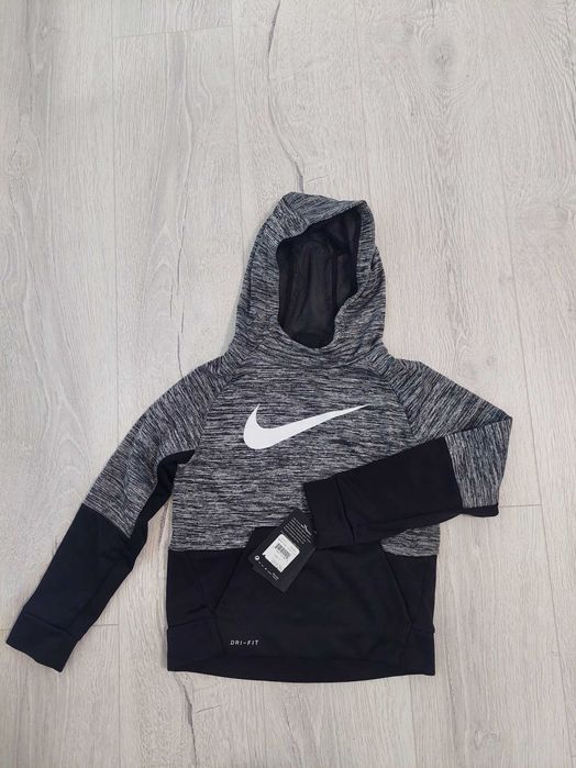 Детски суитчър NIKE размер 116-122