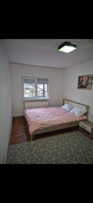 Inchiriez apartament pe malul timisului lângă OMV