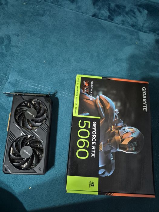 Gigabyte RTX 5060 windforce oc 8gb ca noua in stare perfecta