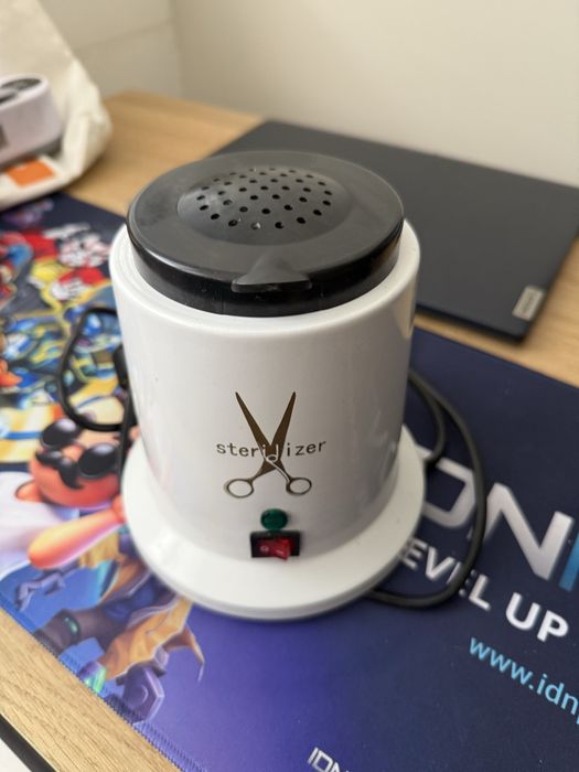 Стерилизатор за инструменти с кварцови топки