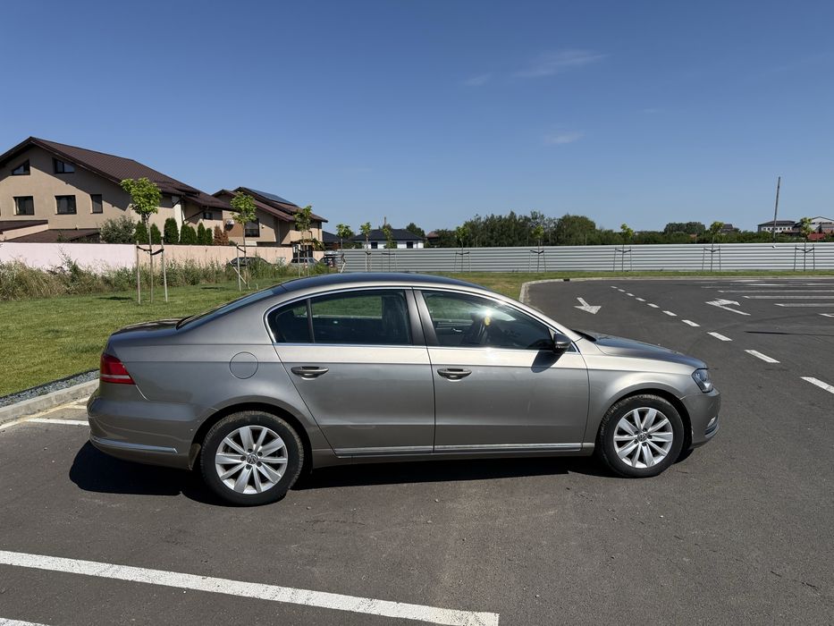 VOLKSWAGEN Passat 2013 — imagine 3
