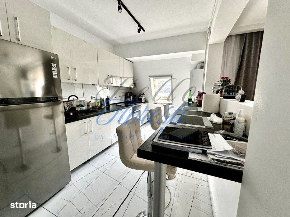 Apartament cu 3 camere 75 mp | balcon 8 mp si 5 mp | parcare | zona Vi