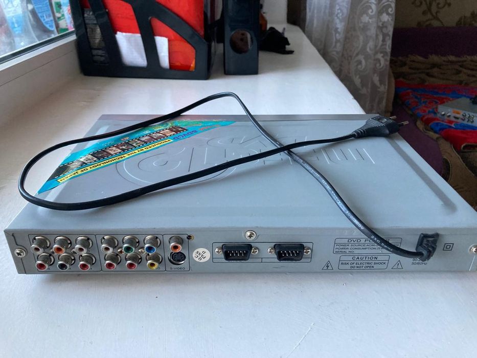 D V D. MP3   видеоплеер