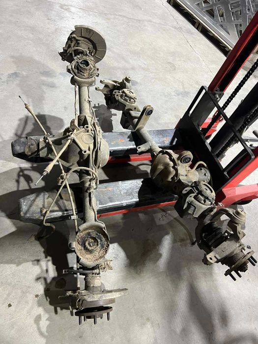 Мостовете за Jeep Grand Cherokee WJ