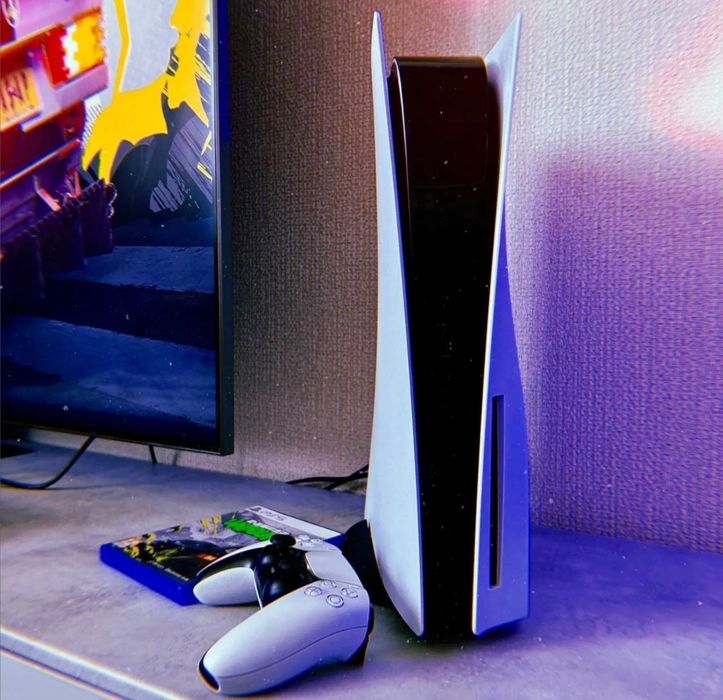 PlayStation 5 Slim 825