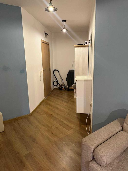 Студио с дворче в Бяла