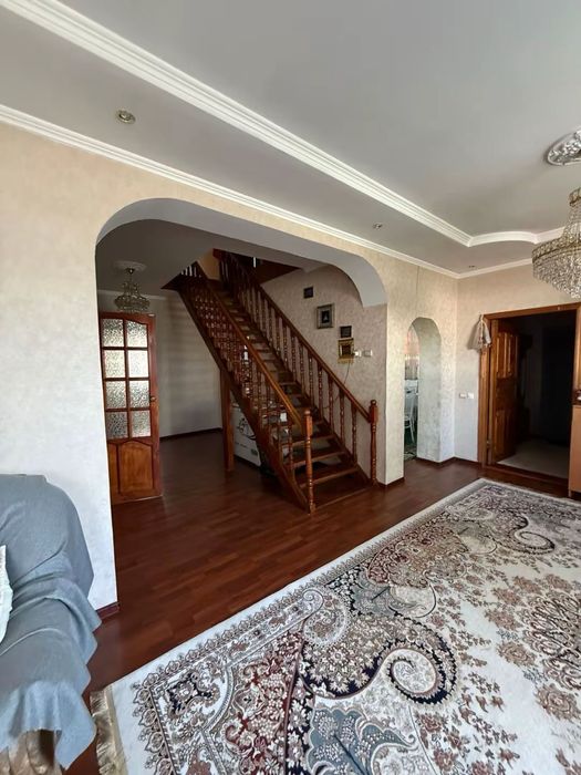 Продам дом в центе Каскелена