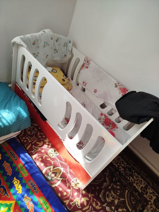 Продам манеж детский