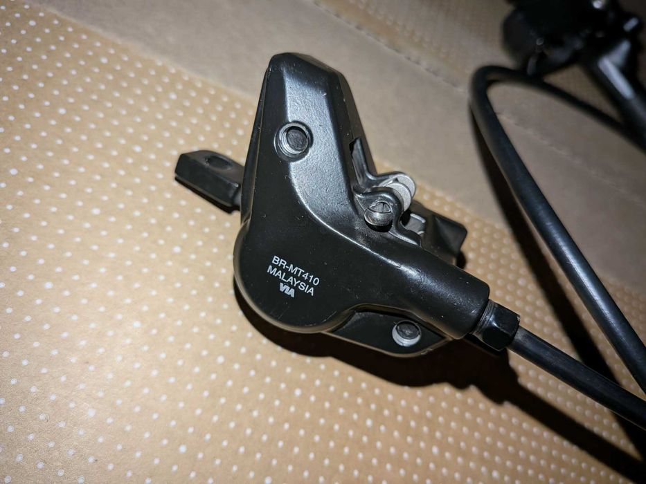 Предни спирачки Shimano и TRP Slate + два диска 180мм