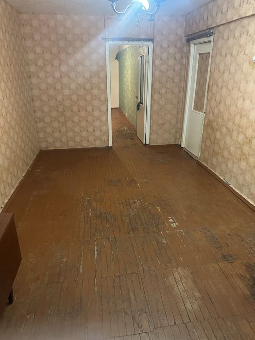 Продажа трех комнатной квартиры