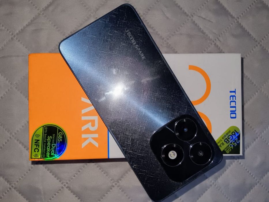 Новый телефон Tecno spark 20