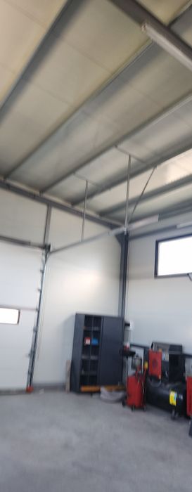 Usi de garaj/usa de garaj/ porți industriale/usi secționale/usi